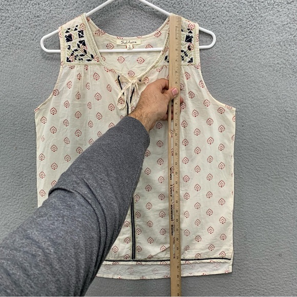 Solitaire Bohemian Preppy Embroidered Sleeveless Top Keyhole Tasseled Size S - Picture 3 of 11